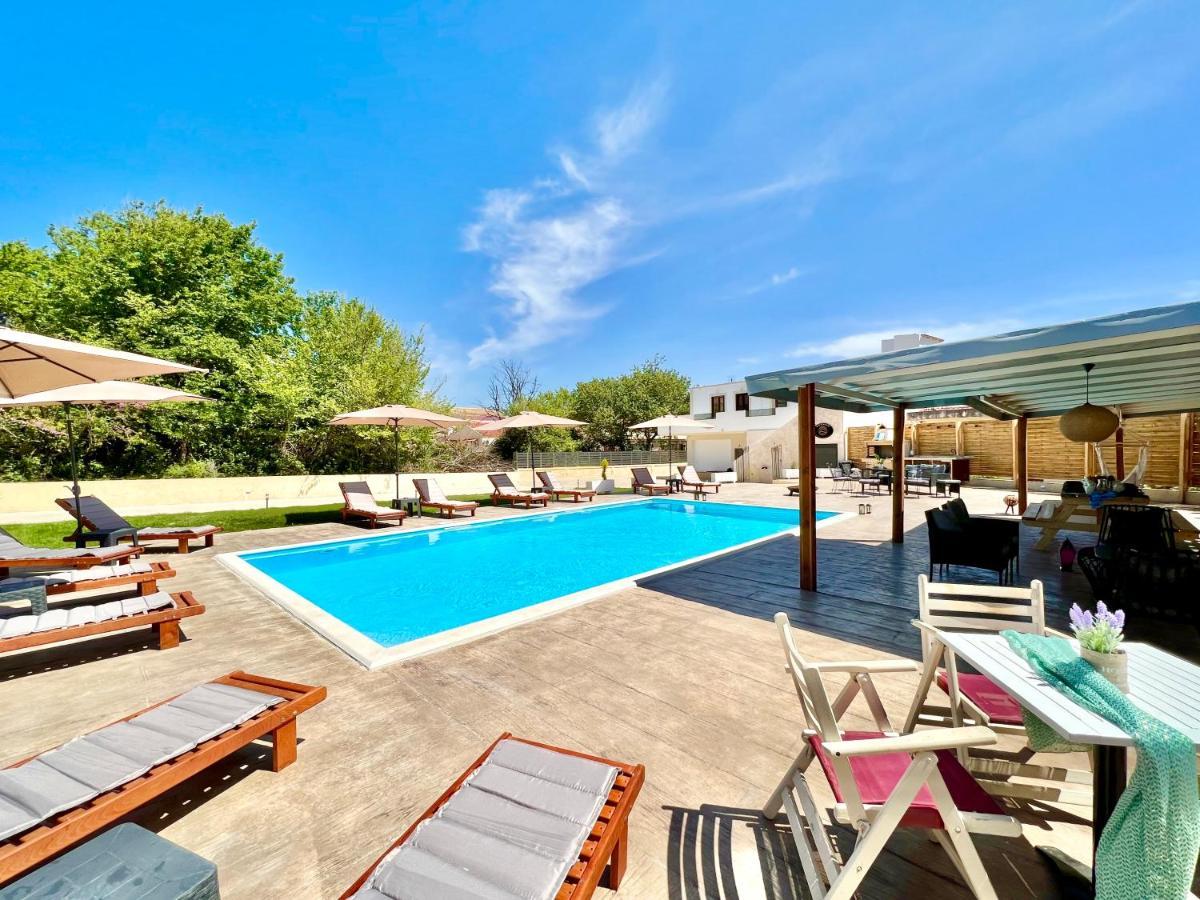 Beach Villa Verano With Private Pool By Dadovillas Sidárion Eksteriør bilde