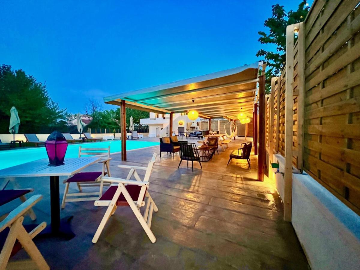 Beach Villa Verano With Private Pool By Dadovillas Sidárion Eksteriør bilde